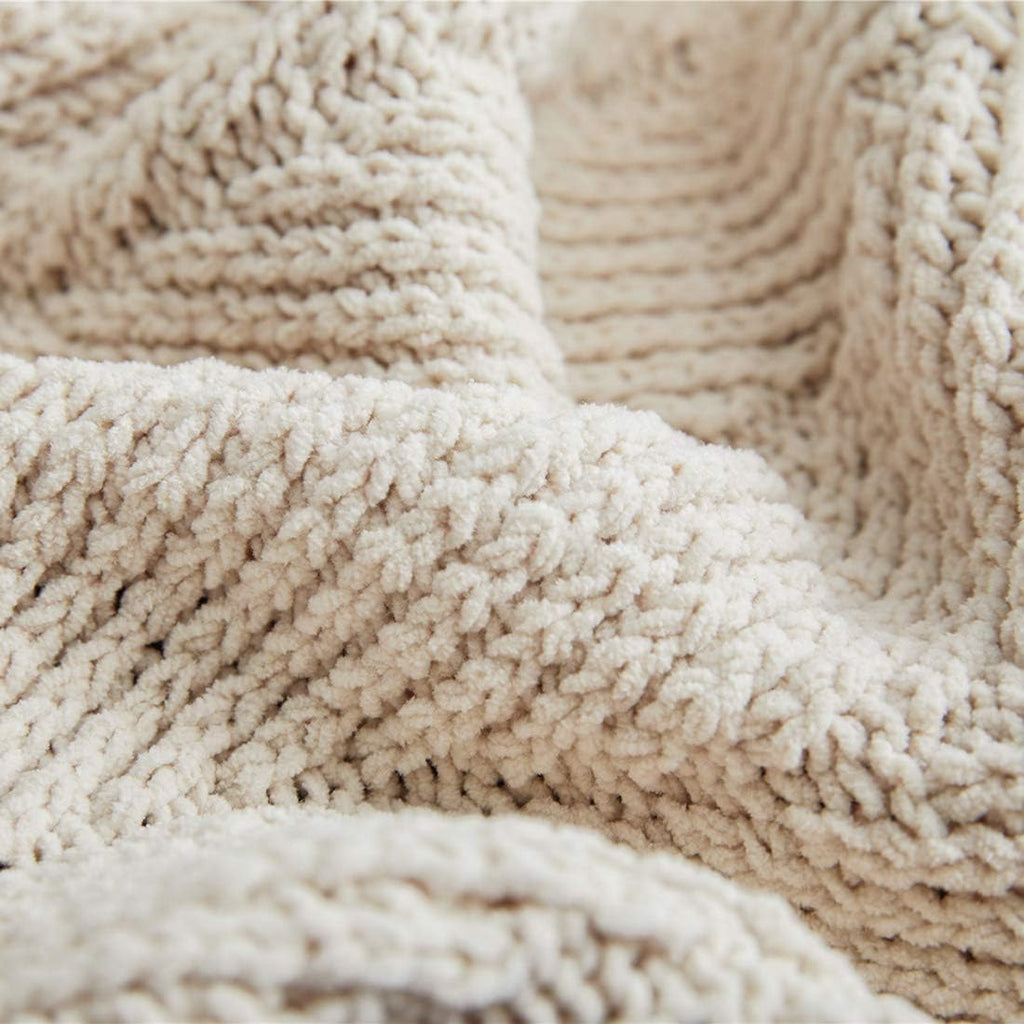 Soft Cable Knit Throw Blanket with Pom‑Poms