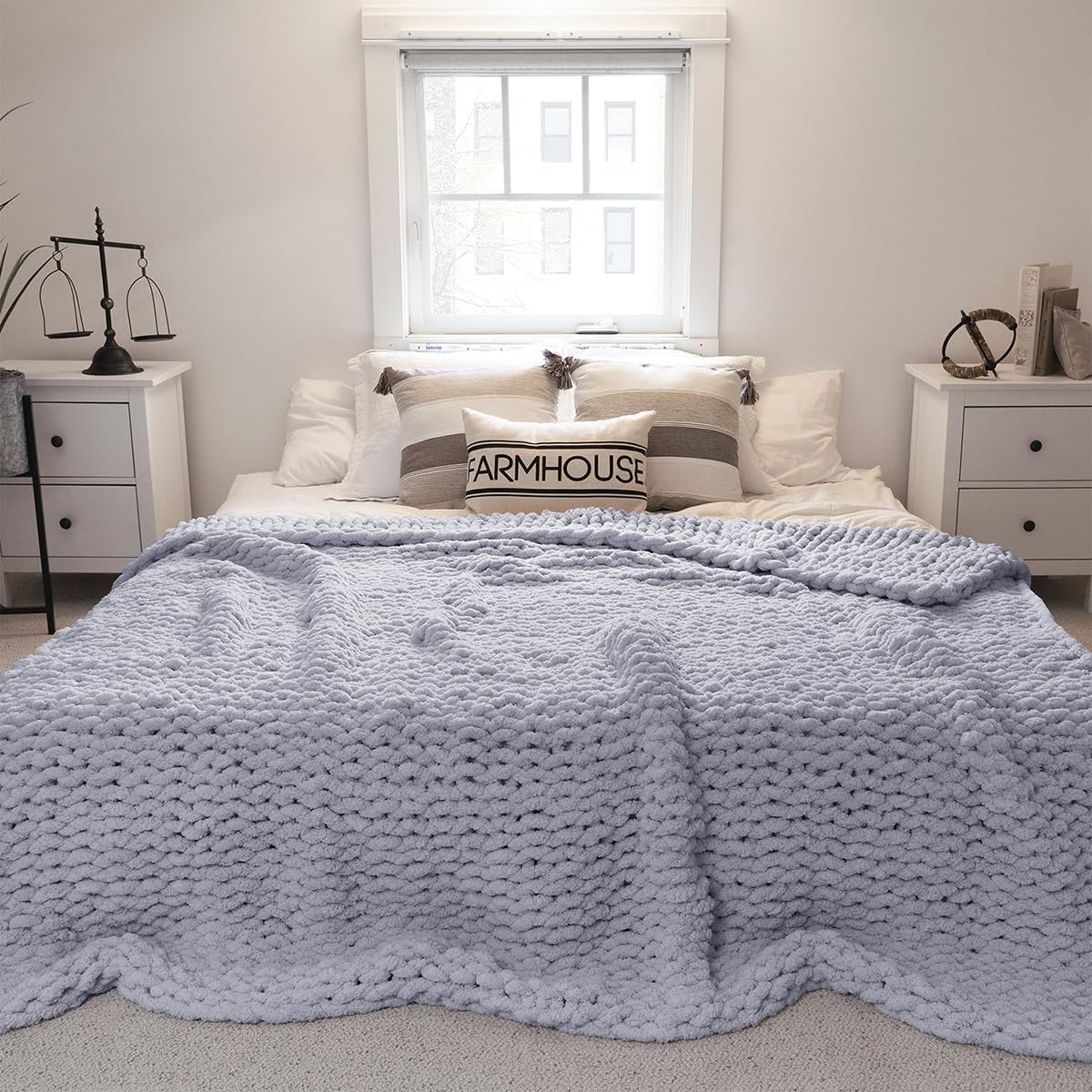 Soft Chunky Knit Chenille Throw Blanket