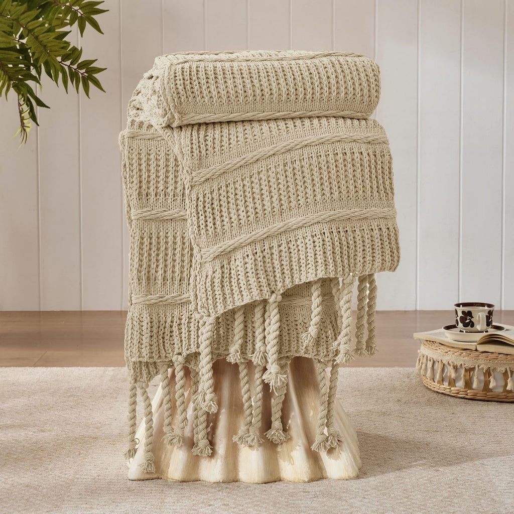 Boho Chenille Throw Blanket With Tassels