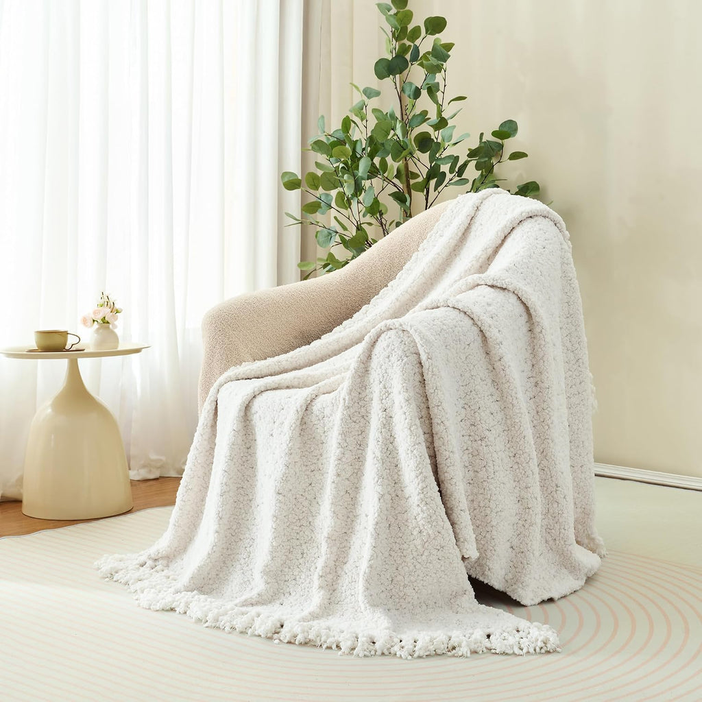 Knitted Couch Throw Blanket With Fringe Tassels
